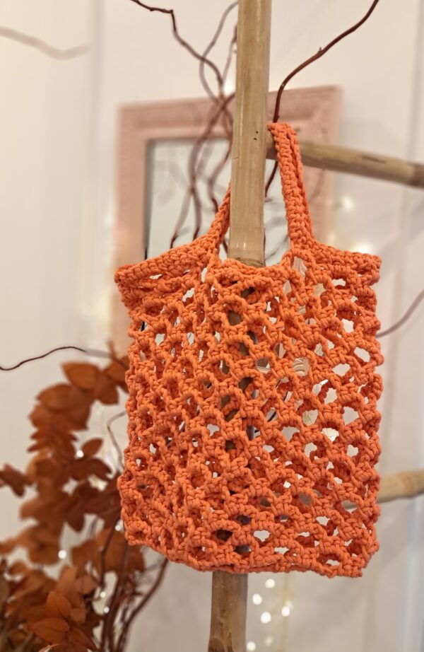 Petit sac “filet” orange corail lurex fait main confectionné au crochet