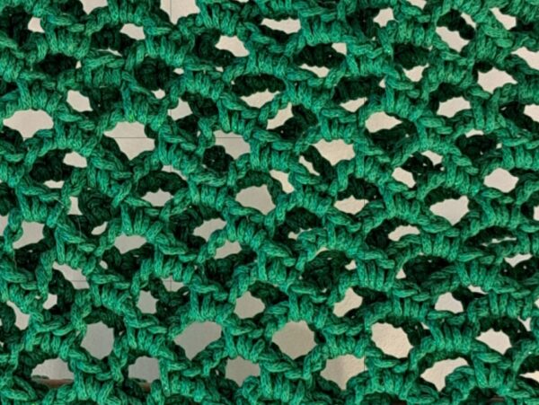 Petit sac “filet” vert menthe lurex fait main confectionné au crochet